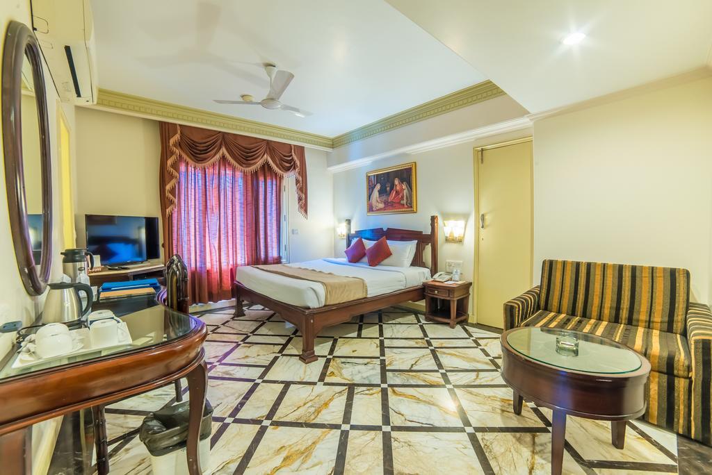 Hotel Hillock Mount Abu Exterior foto